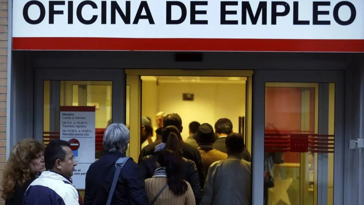 Estas son las infracciones por las que el SEPE te puede retirar el subsidio para mayores de 52 años