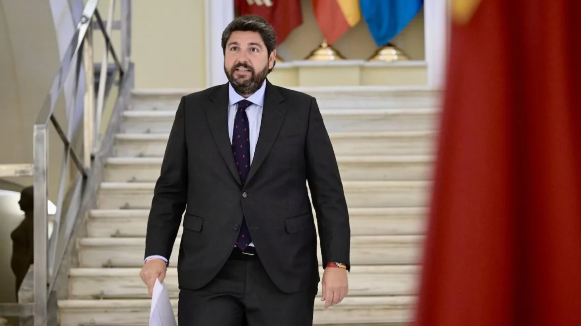 López Miras presentará un recurso para que Pedro Sánchez «convoque ya la Conferencia de Presidentes»