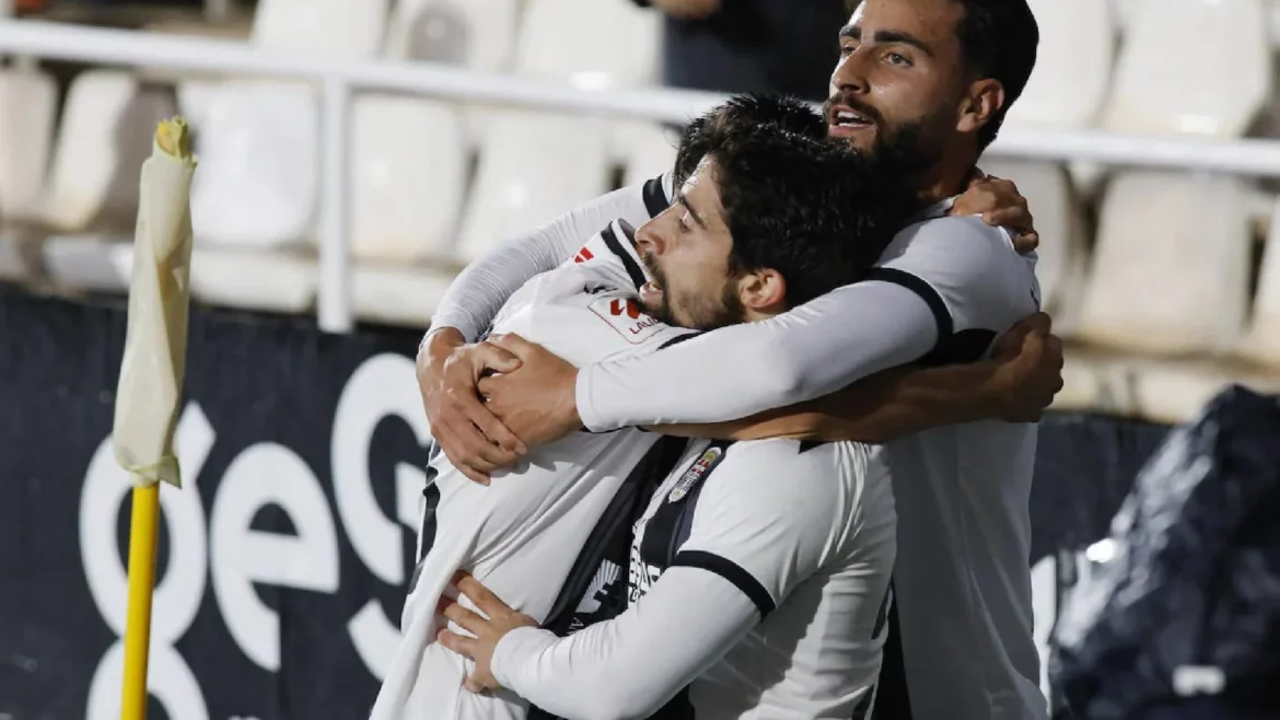 El Cartagena, cuarto por la cola en el valor actual de las plantillas