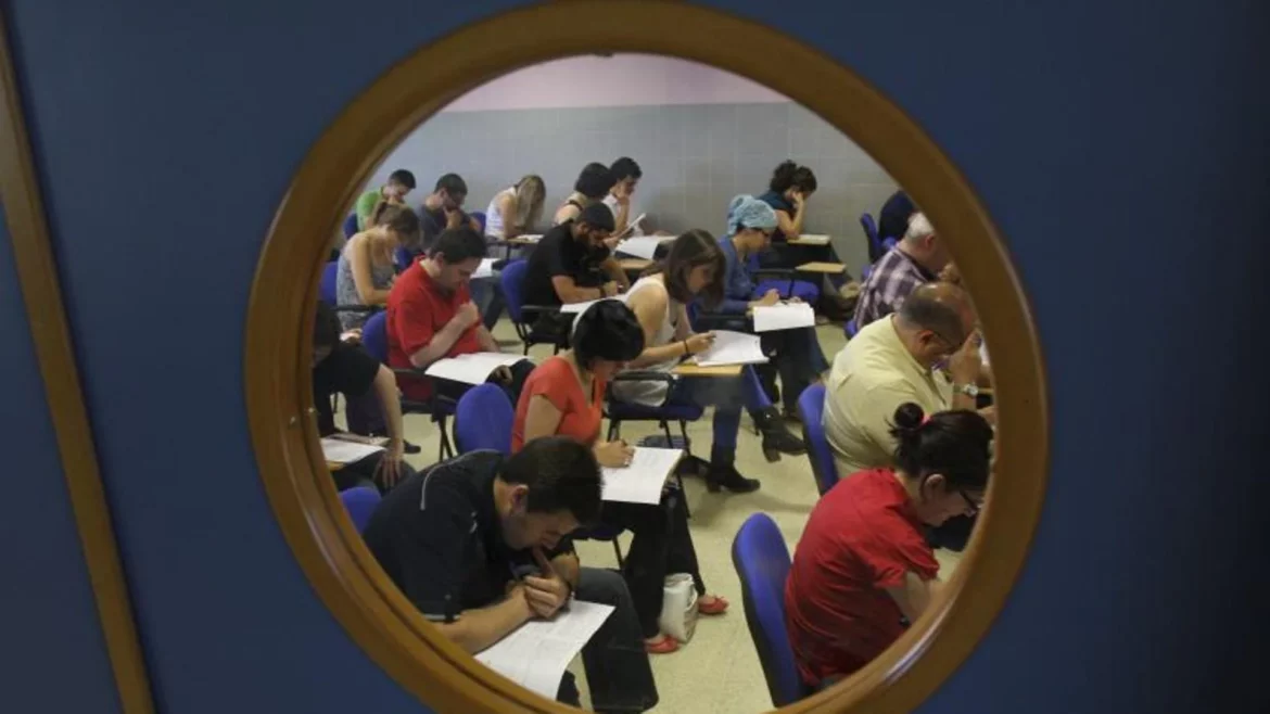 Detenida en Orihuela por falsificar un pasaporte para presentarse al C1 de Cambridge