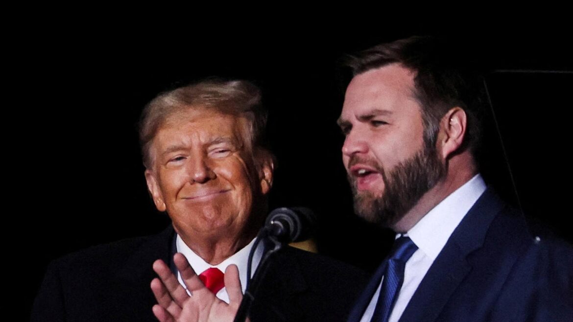 Trump designa al radical J. D. Vance, senador por Ohio, como su candidato a la vicepresidencia
