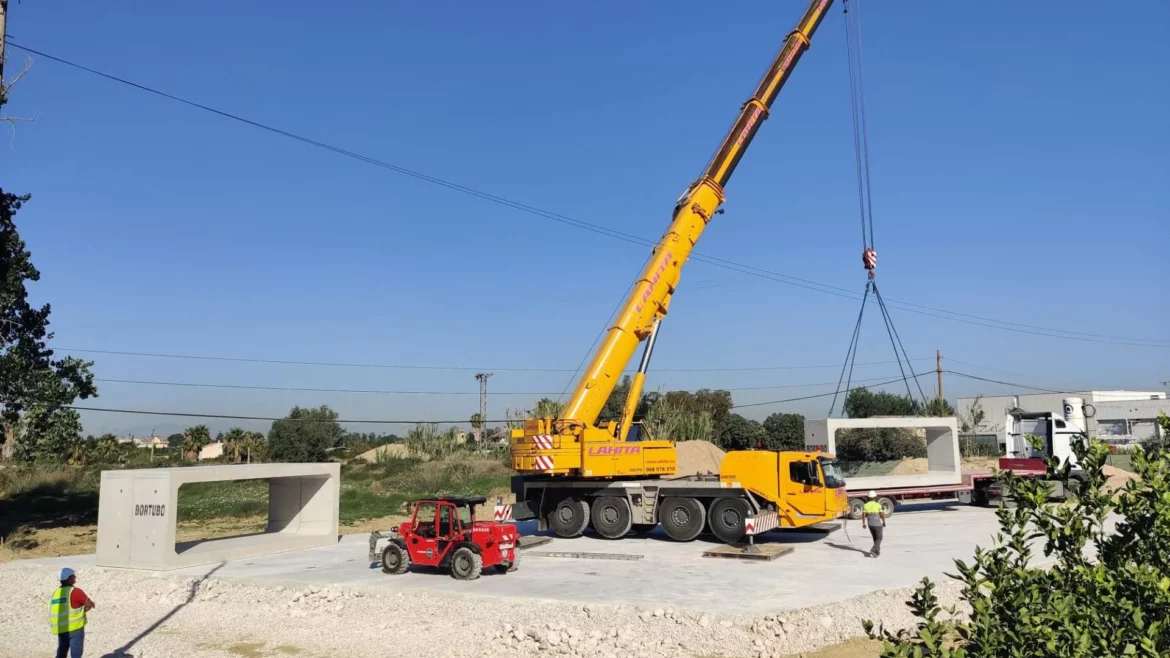 Arrancan las obras del puente del Garruchal, que mejorará el acceso al polígono de Torreagüera