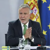 El Gobierno asume que no aprobará el reparto de menores sin apoyo del PP