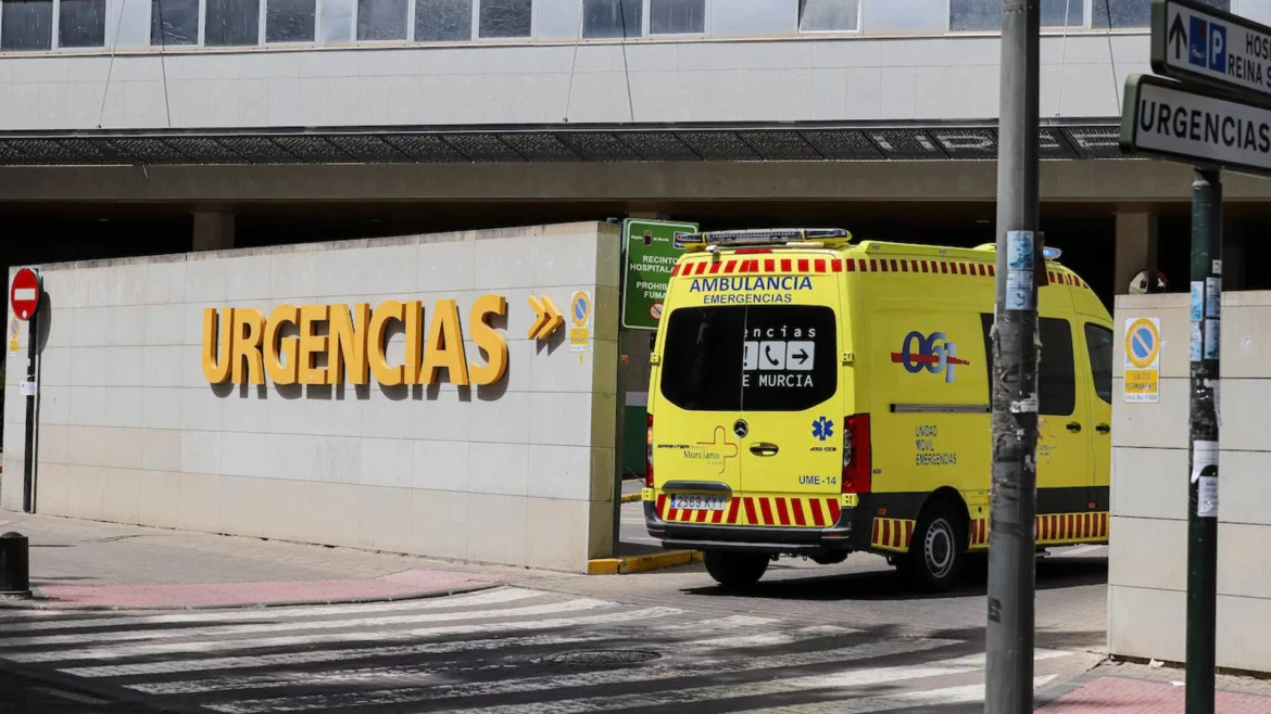 Dos heridos leves tras una reyerta en la plaza de la Cruz Roja de Murcia