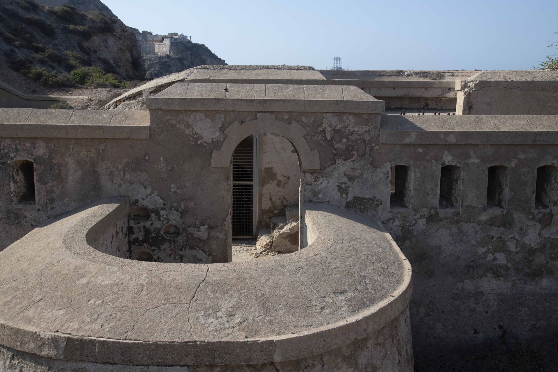 Nueva senda en Cala Cortina: un balcón con historia y vistas al mar