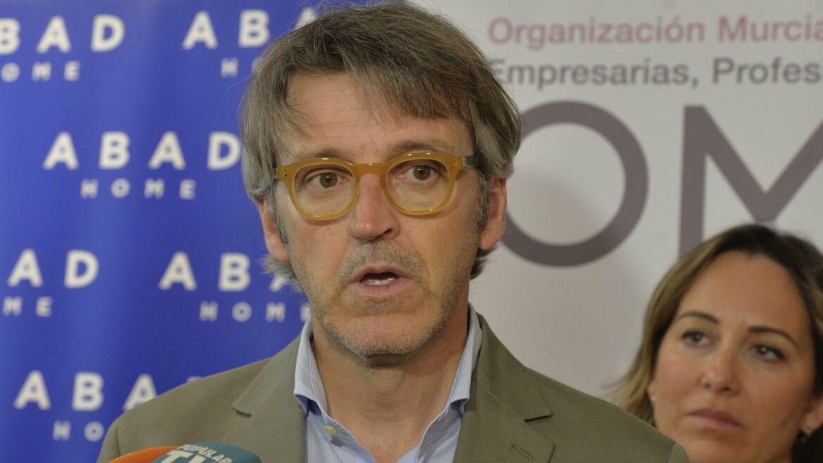 Marín pide explicar en la Asamblea los perjuicios del pacto en Cataluña