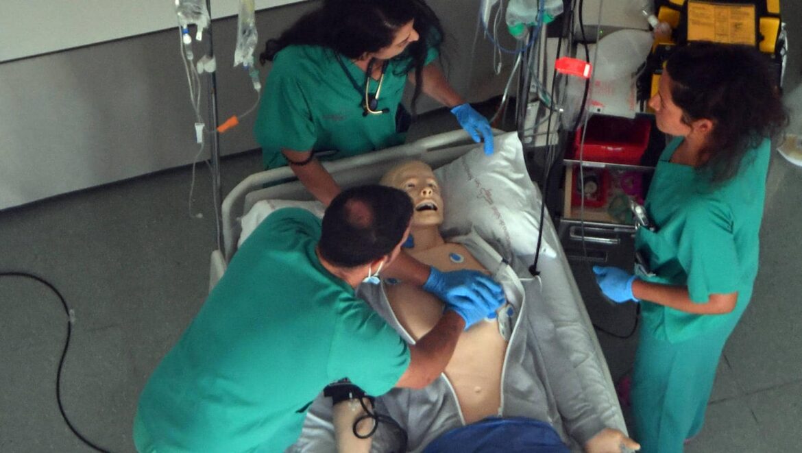 Un aula de simulación para mejorar la formación sanitaria en la Región de Murcia