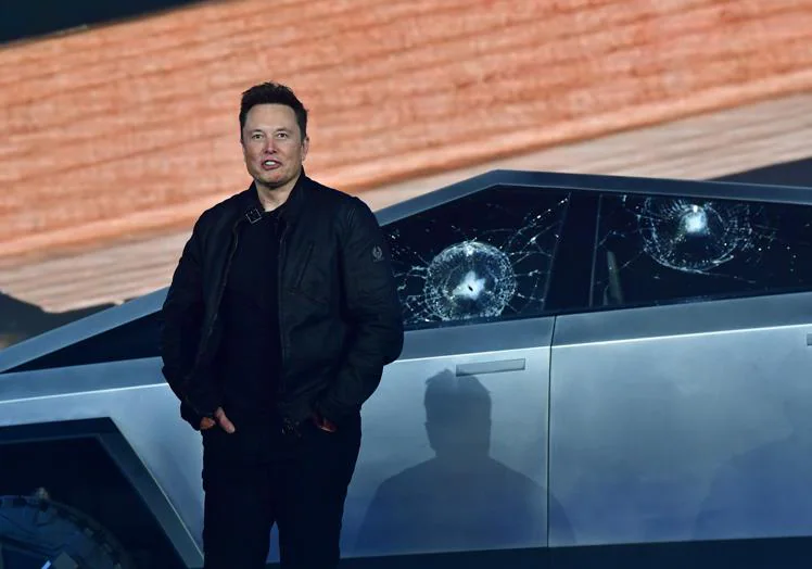 El Cybertruck irrompible de Tesla sufre su primer accidente mortal
