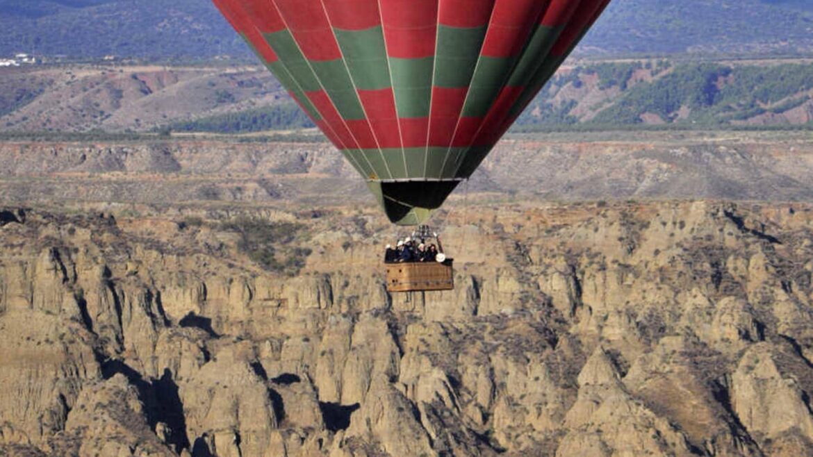 Viaja a Capadocia sin salir de España: así es este desierto ubicado a unas tres horas de la Región