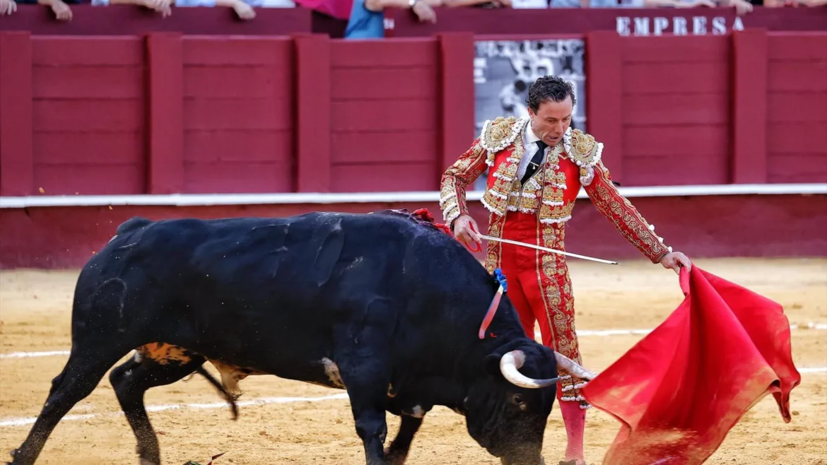 Rafaelillo corta una oreja en Málaga