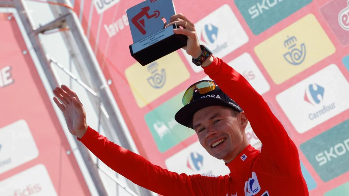 Roglic se viste otra vez de rojo