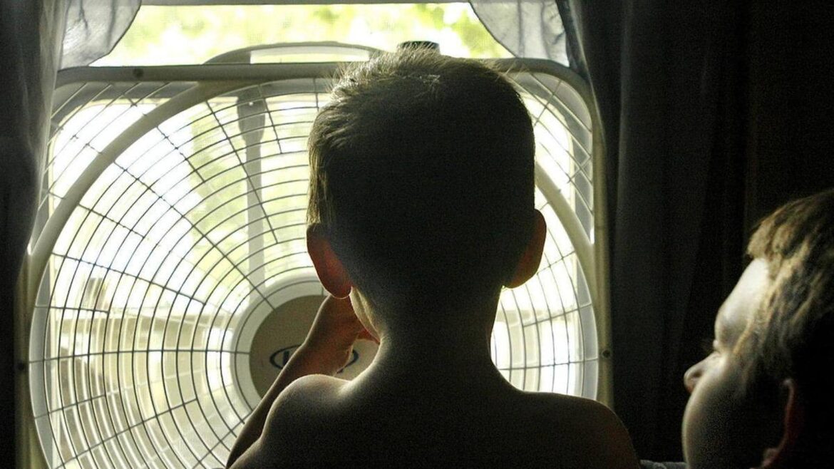 El truco viral para que el aire del ventilador salga más frío
