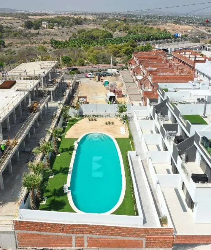 Imagen secundaria 2 - Vista de la marcha de las obras de la promoción Nature Views, de MPC Group.