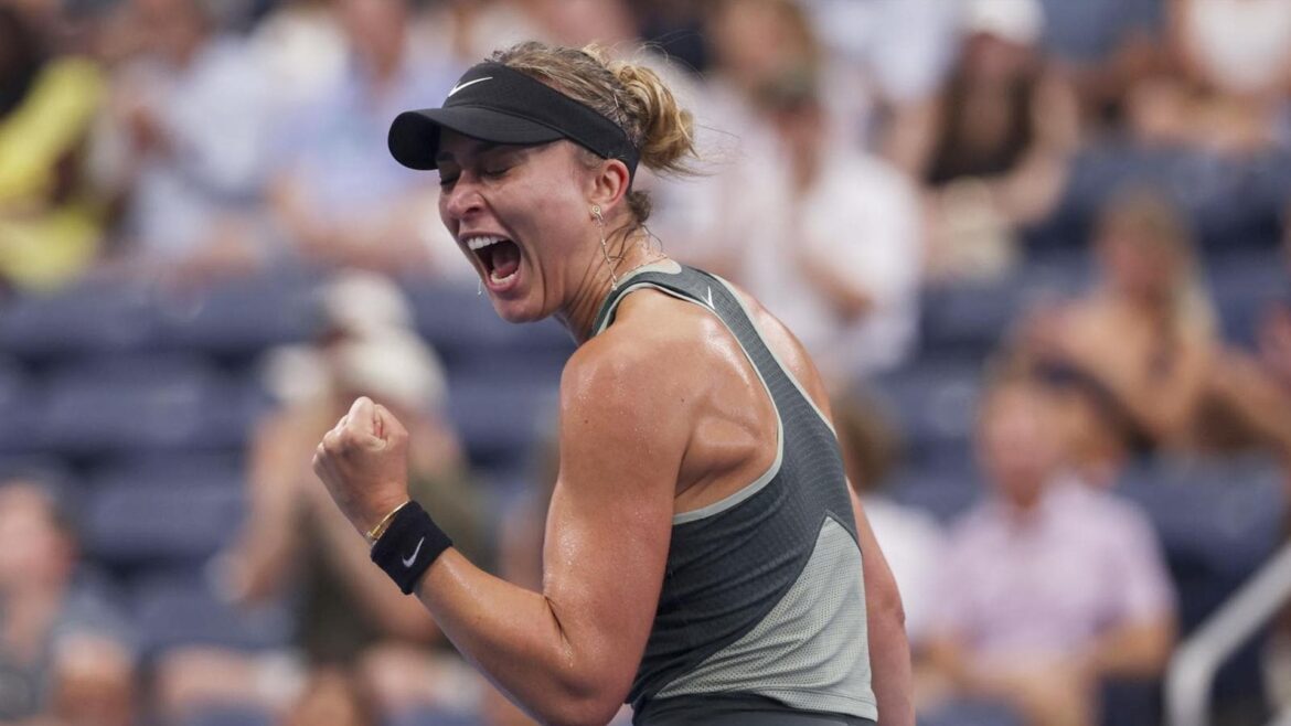 Paula Badosa, lanzada, pasa a cuartos en el US Open