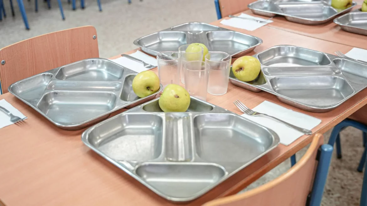 El comedor escolar suspende en la vuelta al cole