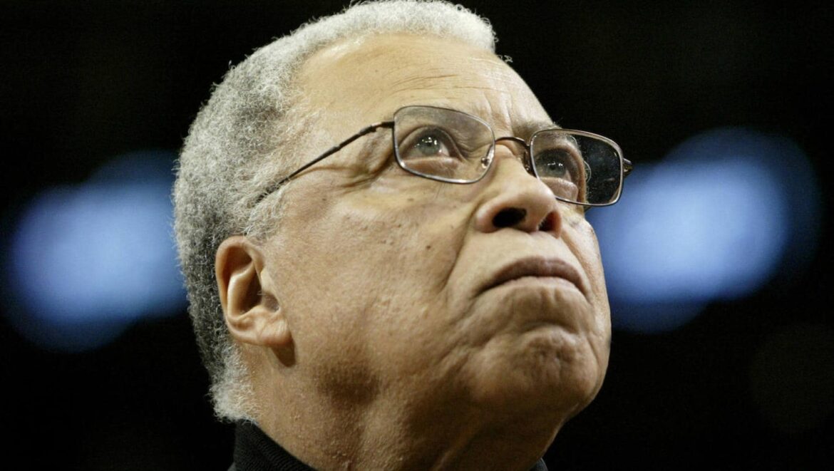 Muere el actor estadounidense James Earl Jones, la voz de Darth Vader