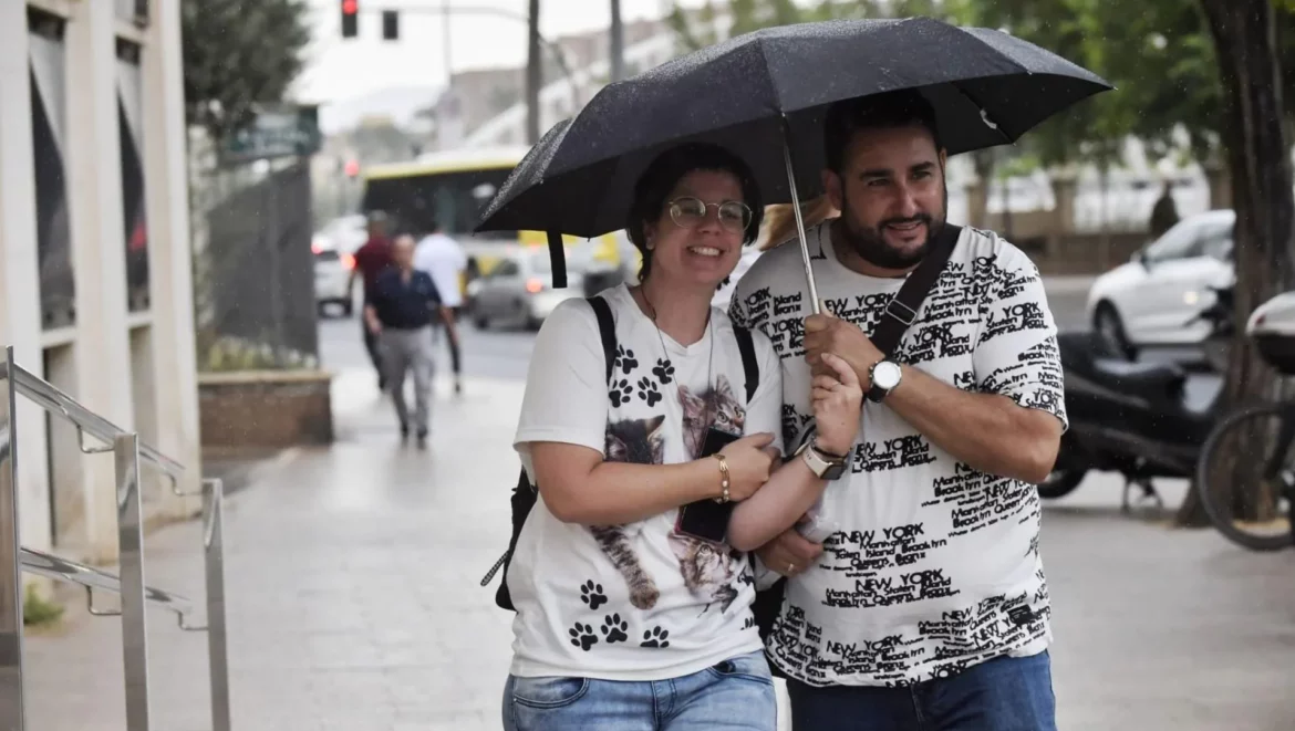 Aemet amplía el aviso amarillo por lluvias hasta este sábado en la Región de Murcia