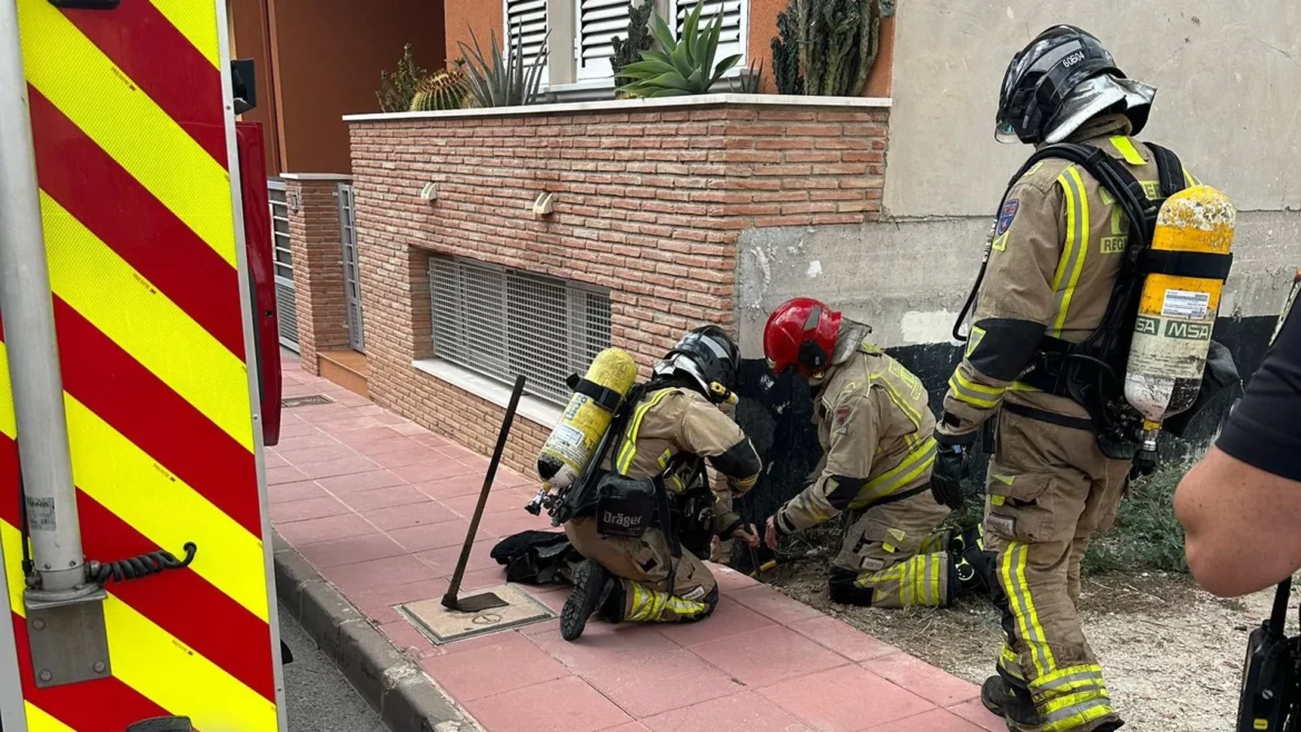 Bomberos cierran una fuga de gas en Molina de Segura