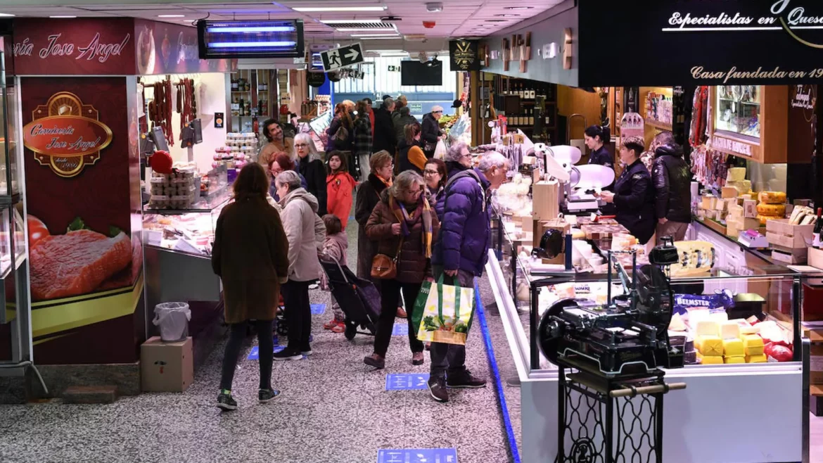 Las plazas de abastos de Murcia ponen a punto sus instalaciones para el nuevo curso