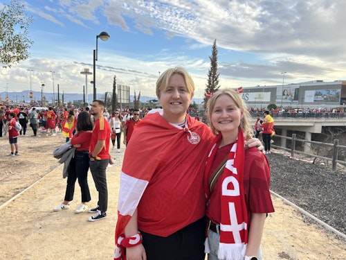 Ambientazo en el Enrique Roca de Murcia por el partido de la selección española