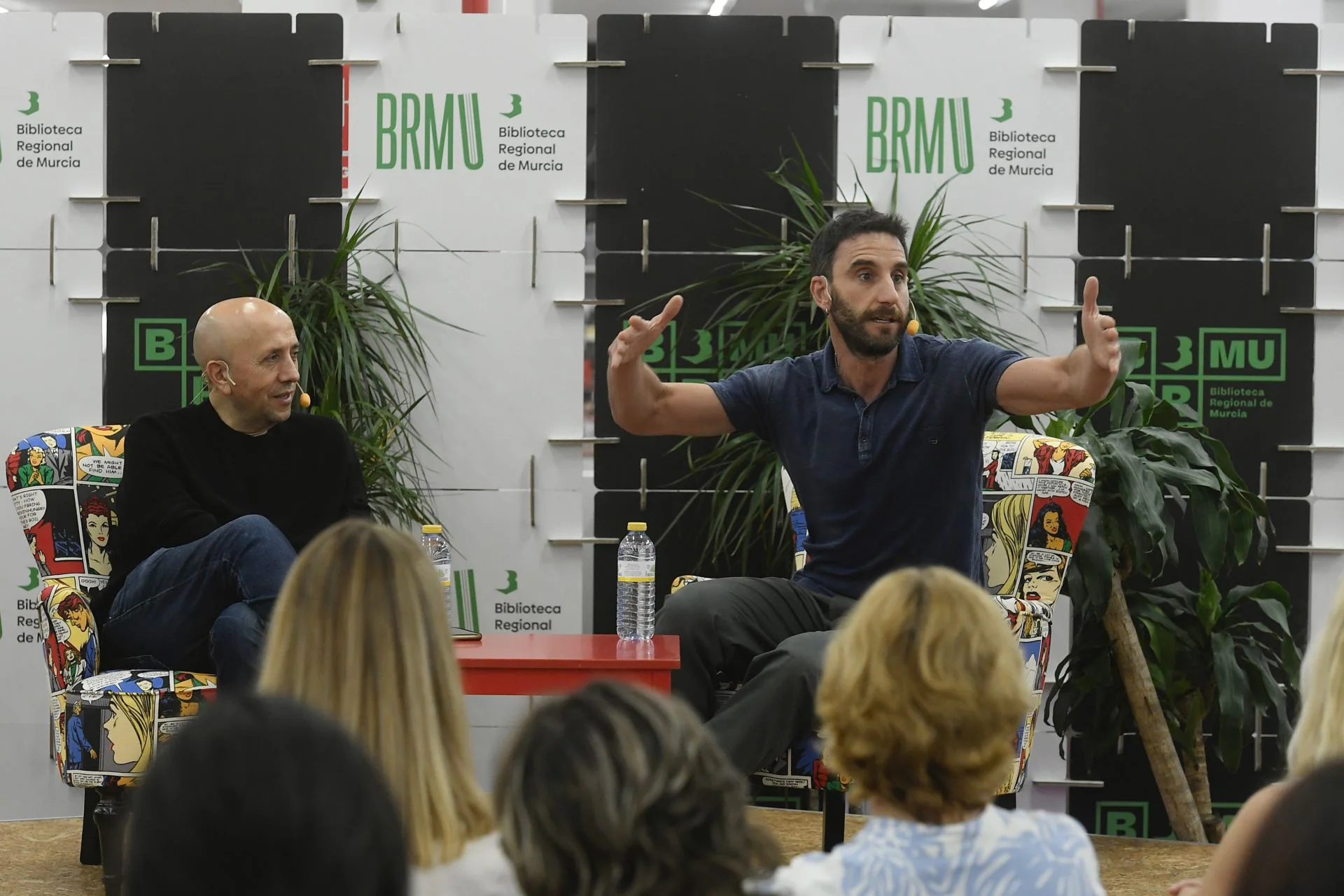 Dani Rovira, en la Biblioteca Regional