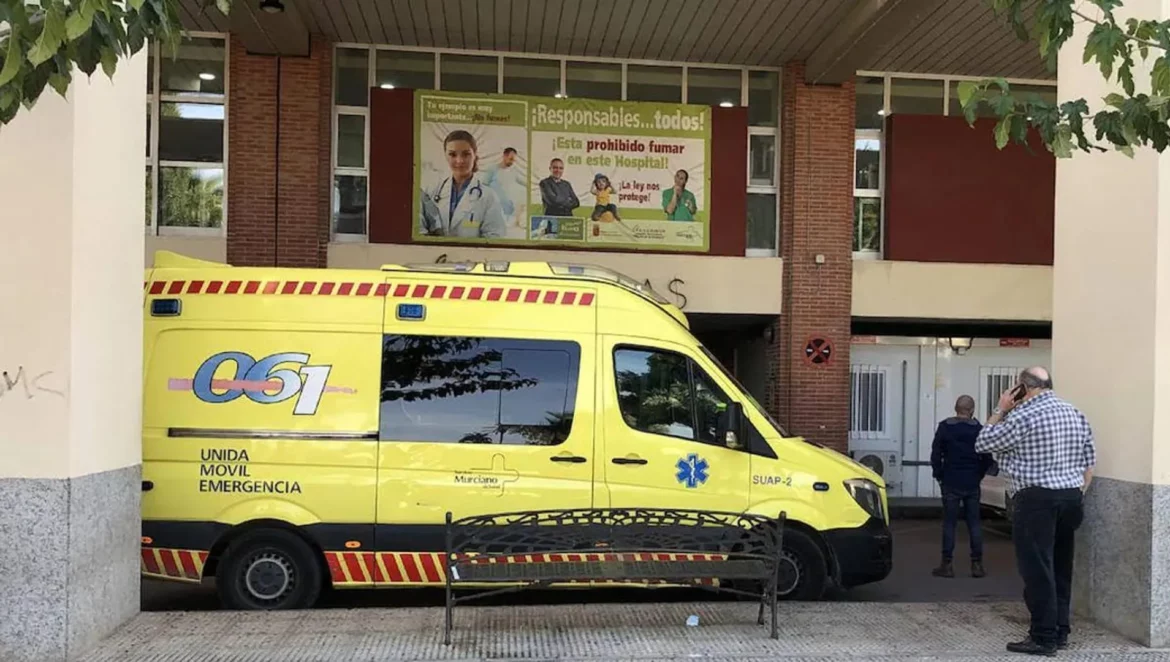 Un trabajador resulta herido grave al caer desde una altura de cinco metros en Cañada Hermosa