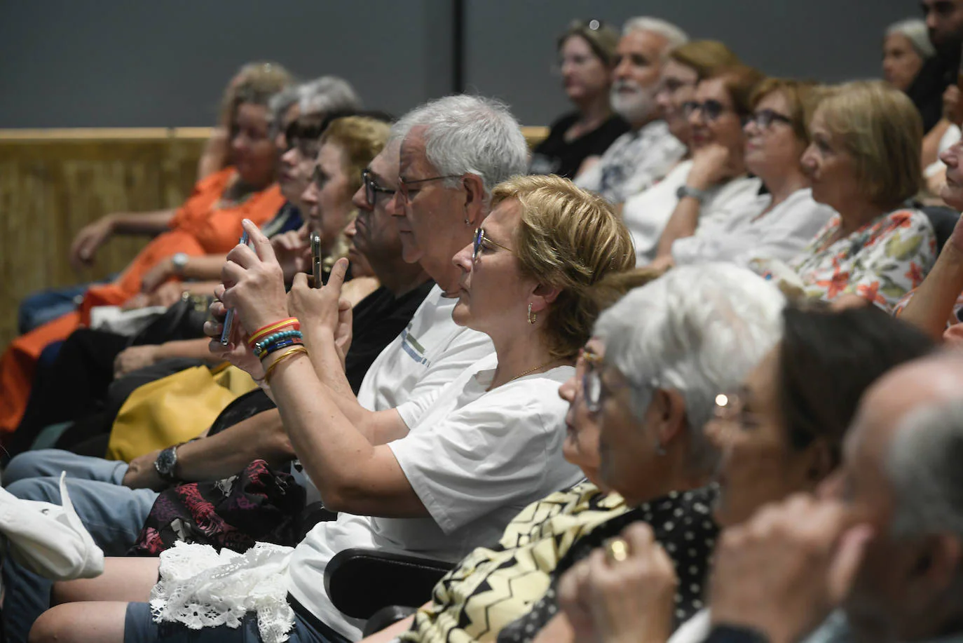 Mari Trini vuelve a la actualidad en el Aula de Cultura de LA VERDAD