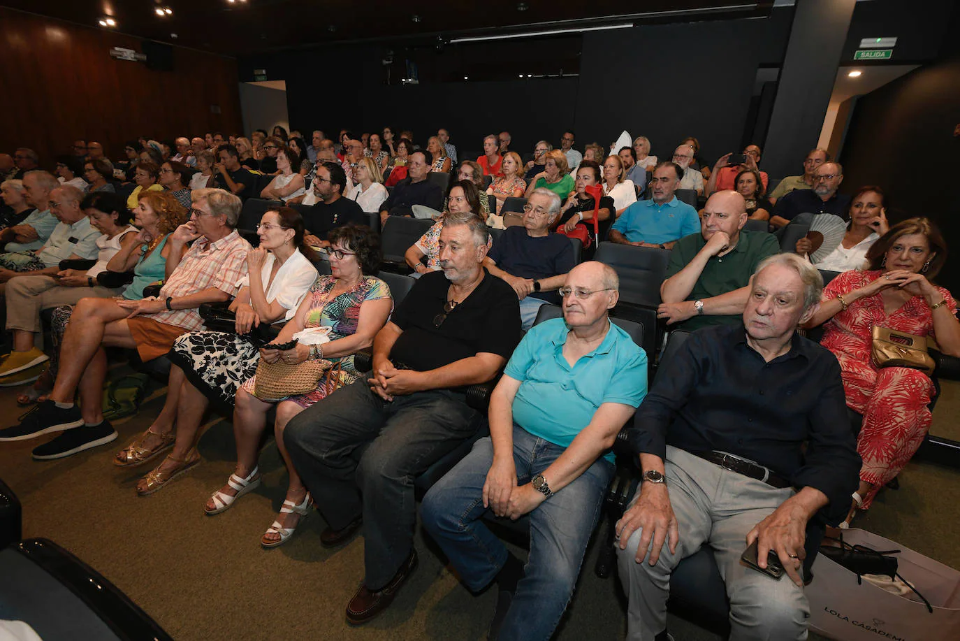 Mari Trini vuelve a la actualidad en el Aula de Cultura de LA VERDAD