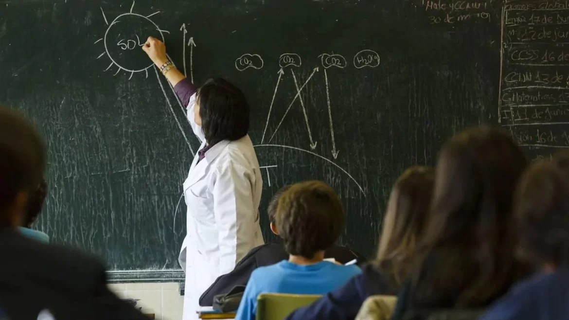 Día del Docente: ¿Cuál ha sido el profesor que más te ha marcado?