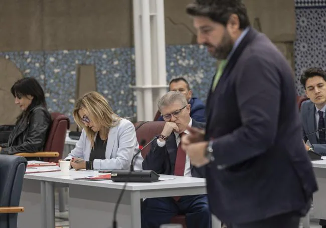 El Pleno de la Asamblea Regional de este miércoles, en imágenes