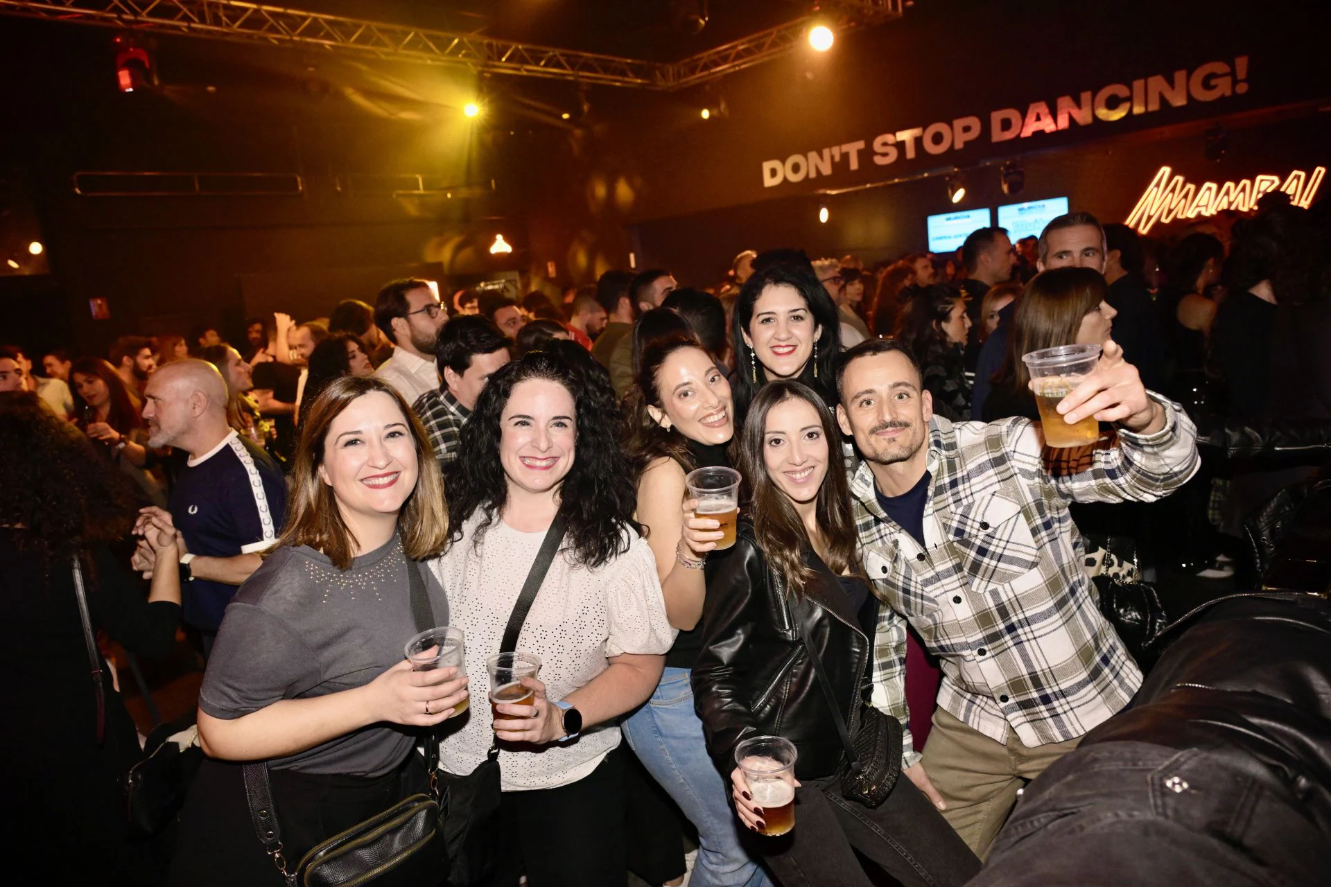 Concierto solidario por la DANA en la Sala Mamba de Murcia, en imágenes