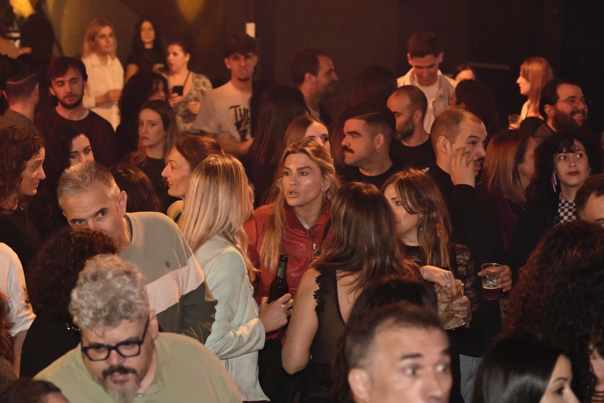 Concierto solidario por la DANA en la Sala Mamba de Murcia, en imágenes