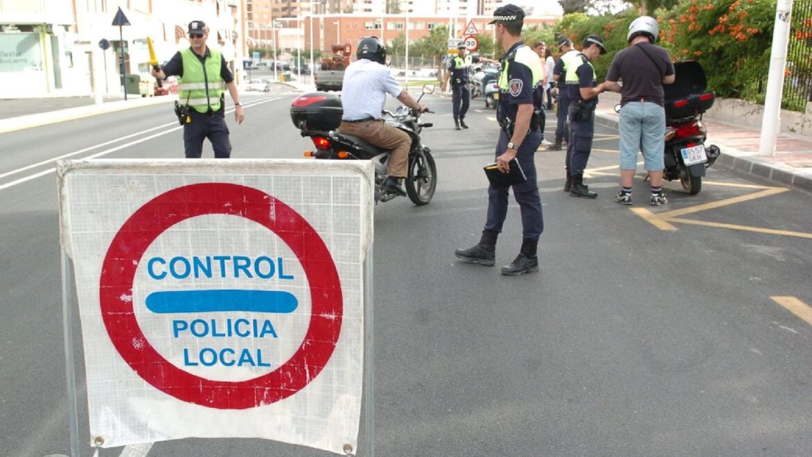 El equipo de gobierno prevé reforzar la Policía Local de Molina con otros 19 agentes