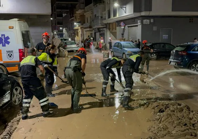 La Región envía 60 nuevos efectivos de las brigadas forestales a Valencia para colaborar en trabajos de recuperación