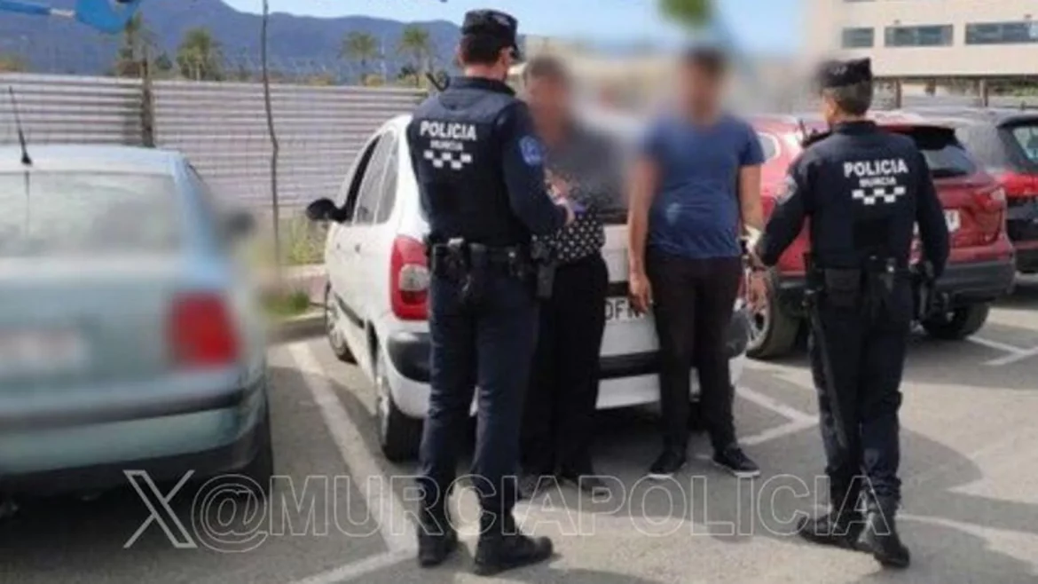 Detenido un gorrilla que agredió a un policía en Murcia