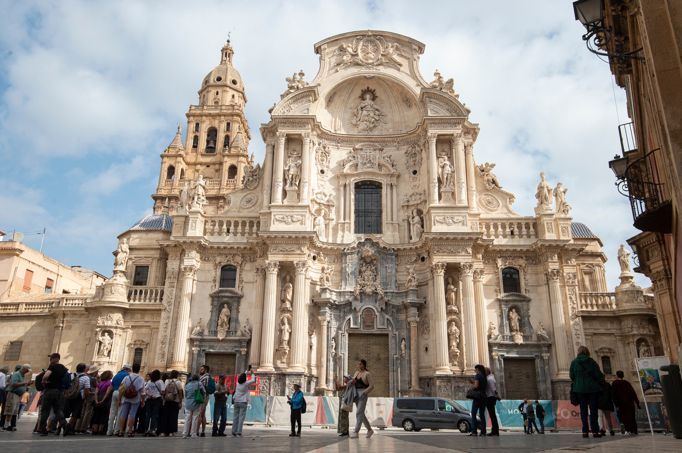 El antes y el después de la Catedral de Murcia, en imágenes