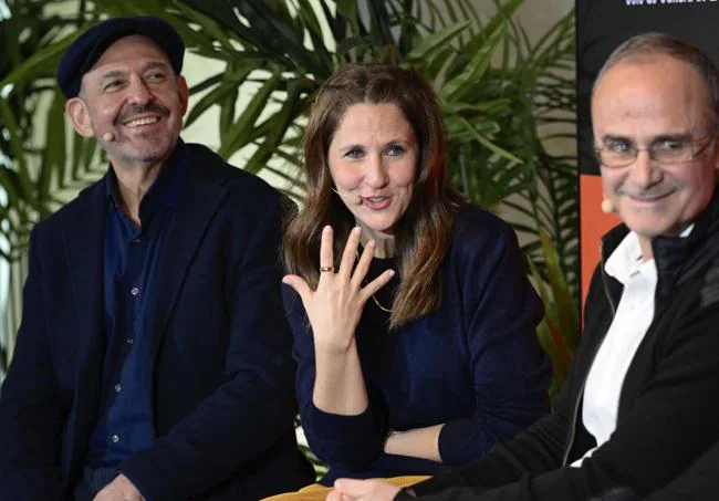 Alfonso Albacete, Manuela Burló Moreno y Dany Campos. Durante el encuentro sobre cine en Vocento.