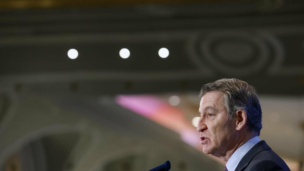 Feijóo urge a Sánchez a aprobar ya el decreto sobre pensiones: «Sería una amoralidad inaudita no hacerlo»