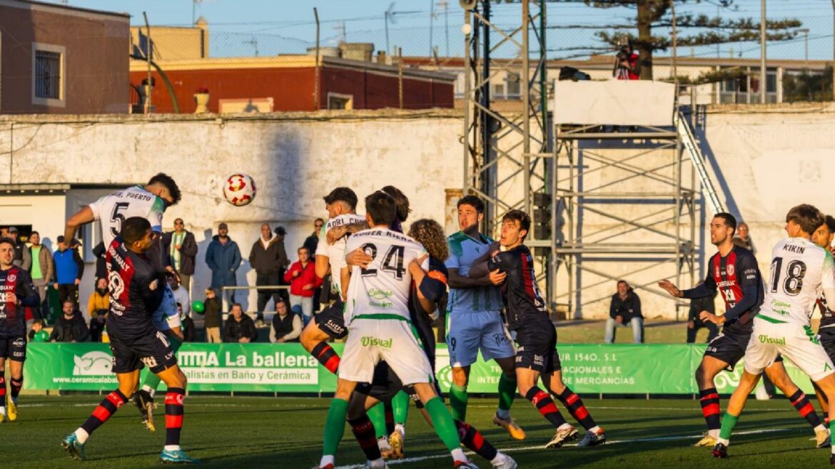 El Yeclano se choca contra un muro en su visita a Sanlúcar