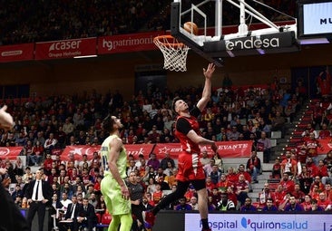 Crueldad y orgullo en la derrota del UCAM ante el Barça