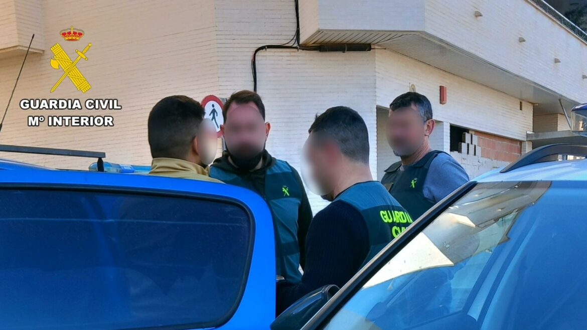 Arrestado por colarse en una vivienda de Mazarrón y robar una gran cantidad de dinero en ella