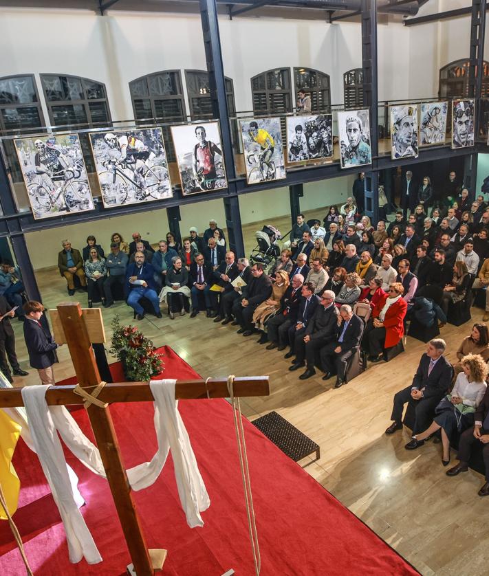 Imagen secundaria 2 - El acto tuvo lugar en el auditorio de La Lonja.