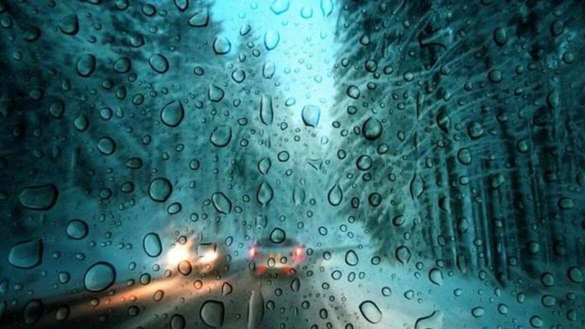 Prepárate para el mal tiempo: Cómo actuar con lluvia, niebla o hielo en la carretera