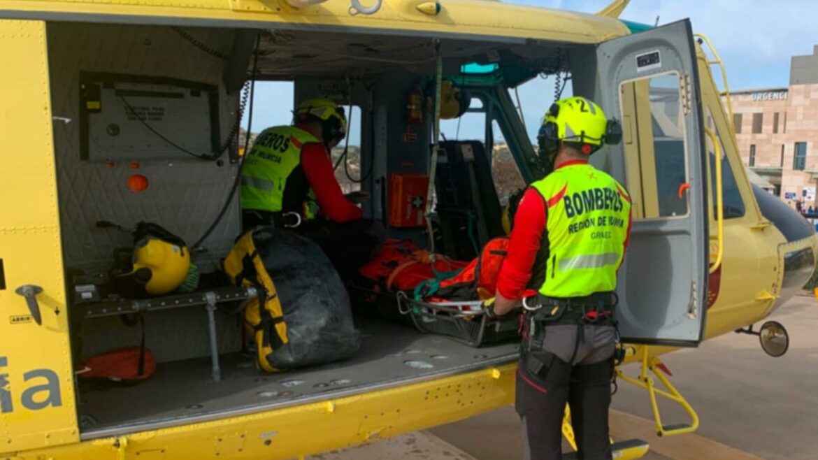 Rescatan en helicóptero a una corredora que disputaba la Trail Vista Alegre de Cartagena