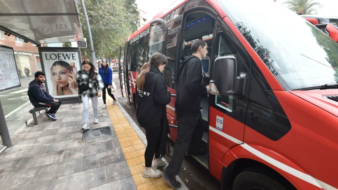 Los viajeros de autobuses se disparan en dos años por las bonificaciones del billete