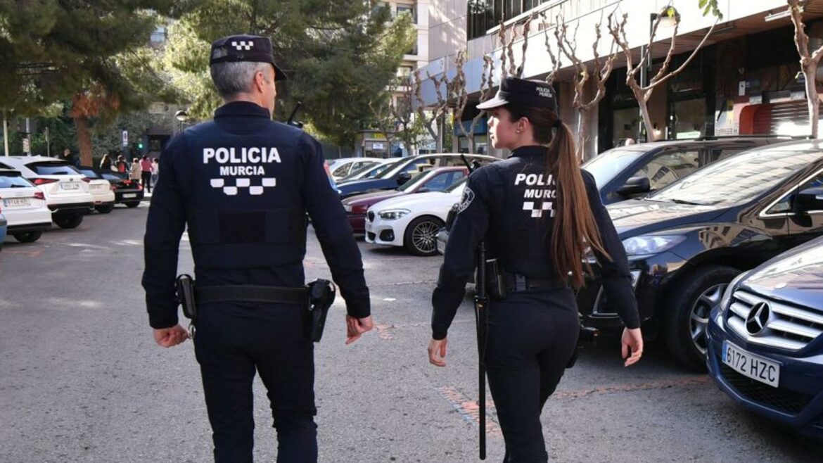 El TC anula un sistema de promoción interna de la ley de policías locales de la Región de Murcia