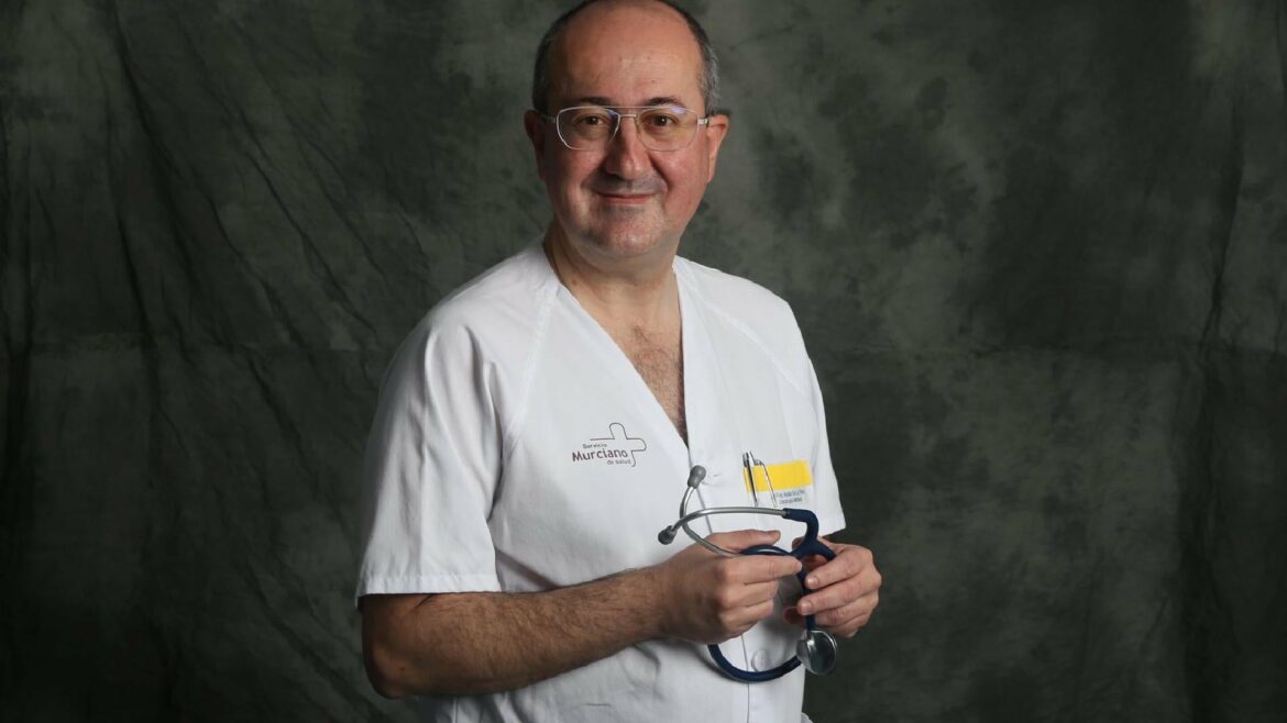 El murciano Francisco Ayala dirigirá el servicio de Oncología Médica del Gregorio Marañón de Madrid