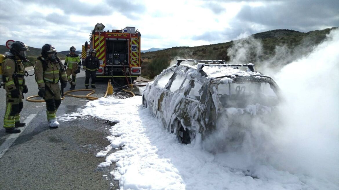 Arde un vehículo en Caravaca