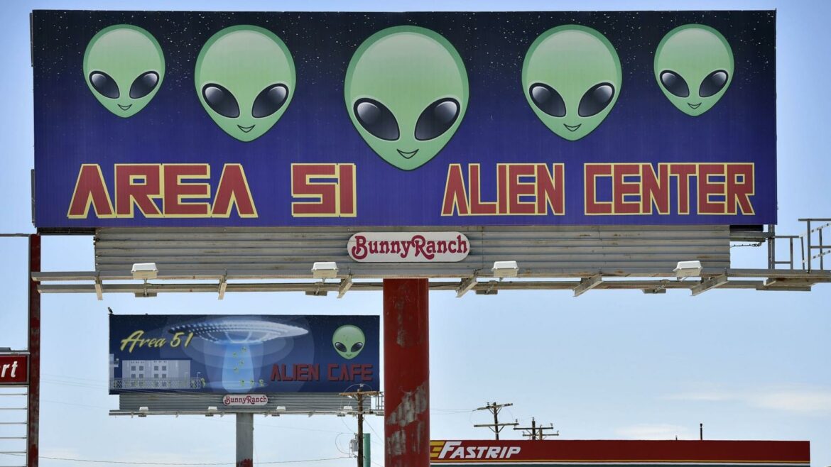 Casi uno de cada tres españoles cree que los extraterrestres han visitado la Tierra