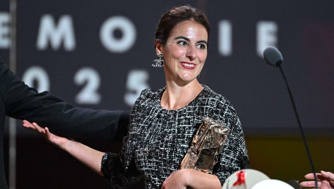 La oriolana Elena López Riera gana el Premio César al mejor cortometraje documental por ‘Las novias del Sur’